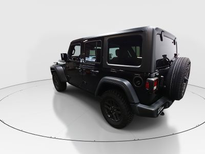 2024 Jeep Wrangler - Photo 5