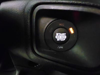2024 Jeep Wrangler - Photo 17