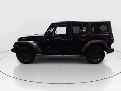 2024 Jeep Wrangler - Photo 4