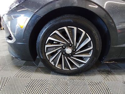 2023 Hyundai Sonata Hybrid - Photo 10