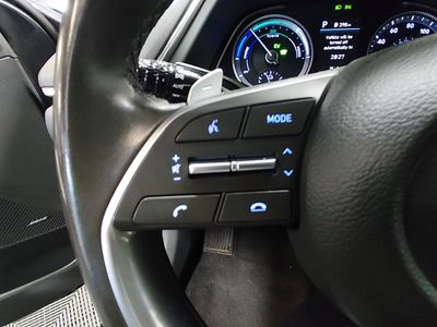 2023 Hyundai Sonata Hybrid - Photo 12