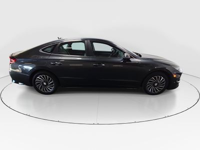 2023 Hyundai Sonata Hybrid - Photo 8