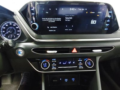 2023 Hyundai Sonata Hybrid - Photo 20