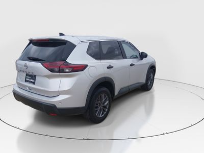 2024 Nissan Rogue - Photo 7
