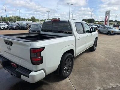 2025 Nissan Frontier - Photo 4