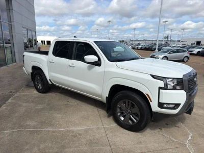 2025 Nissan Frontier - Photo 5