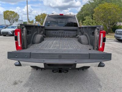 2023 Ford Super Duty F-350 SRW — photo 13 view