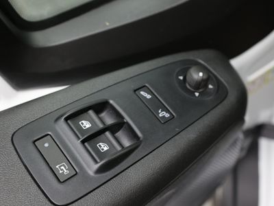 2025 Ram ProMaster Cargo Van - Photo 11