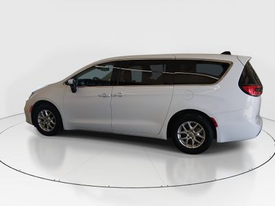 2023 Chrysler Pacifica — interior view