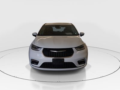 2023 Chrysler Pacifica — side profile view