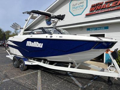 2025 Malibu M230 - Photo 1