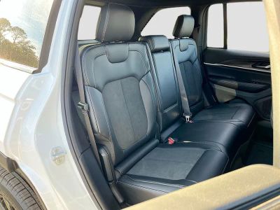 2026 Jeep Grand Cherokee — photo 26 view