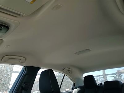 2025 Toyota Corolla - Photo 21
