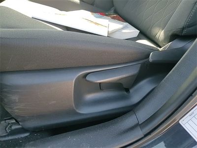 2025 Toyota Corolla - Photo 13