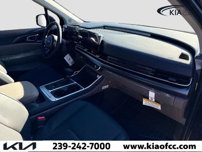 2026 Kia Carnival — photo 13 view