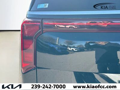 2026 Kia Carnival — photo 9 view