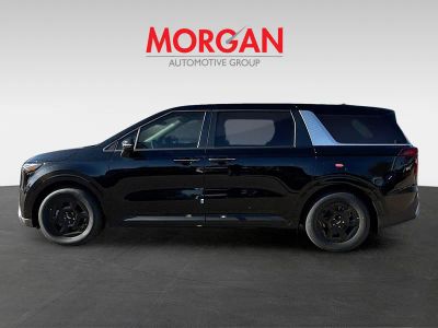 2026 Kia Carnival — side profile view