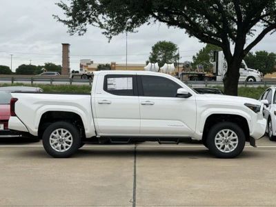 2026 Toyota Tacoma - Photo 3