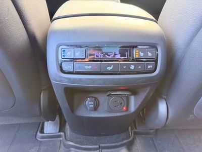 2023 Hyundai Palisade Limited - Photo 36