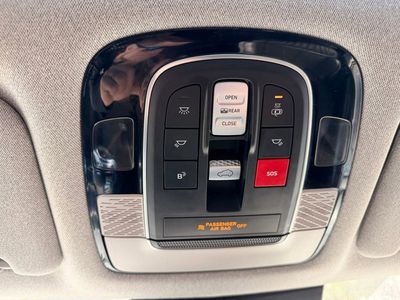 2023 Hyundai Palisade Limited - Photo 28
