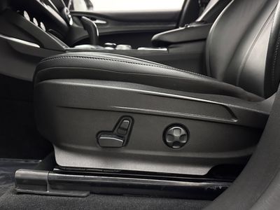 2023 Alfa Romeo Stelvio - Photo 14
