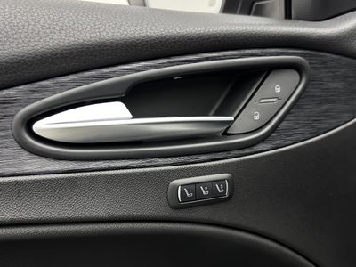 2023 Alfa Romeo Stelvio - Photo 12