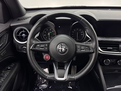 2023 Alfa Romeo Stelvio - Photo 26