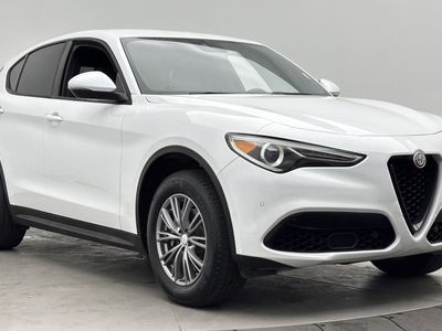 2023 Alfa Romeo Stelvio - Photo 3