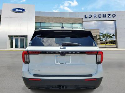 2026 Ford Explorer — detail view