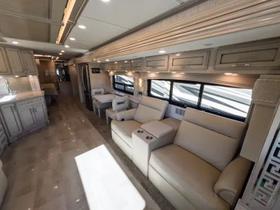 2023 Newmar VENTANA — engine compartment view