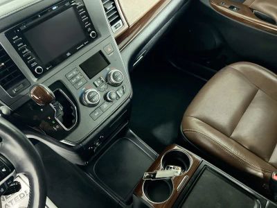 2019 Toyota Sienna — photo 23 view