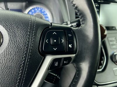 2019 Toyota Sienna — photo 17 view