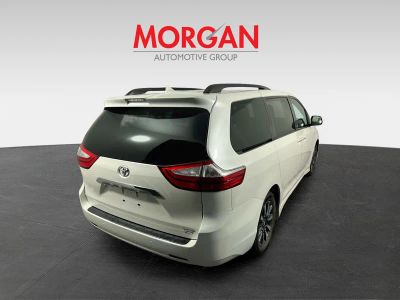 2019 Toyota Sienna — rear three-quarter view