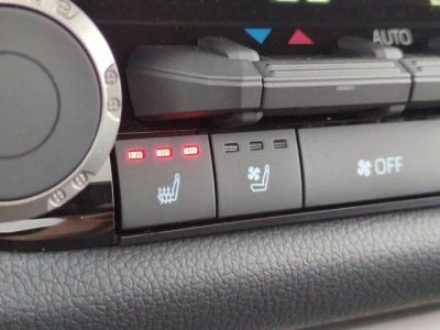 2026 Toyota Tundra — photo 14 view