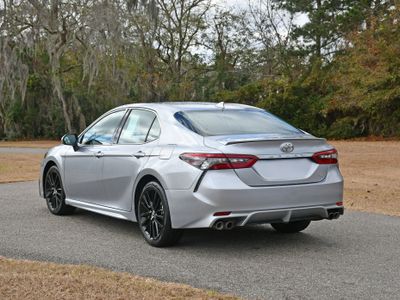 2024 Toyota Camry - Photo 2