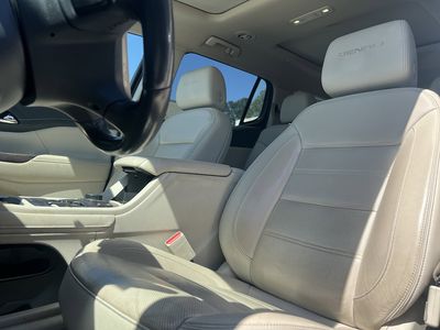 2020 GMC Acadia - Photo 3