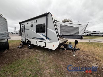 2017 Jayco Jay Feather 7 - Photo 1