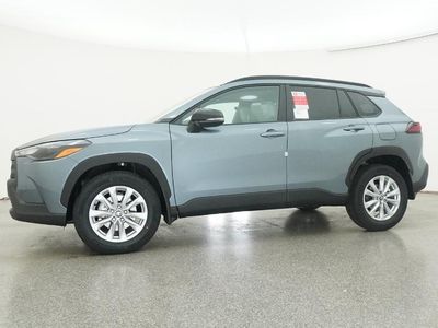 2026 Corolla Cross LE - Photo 37