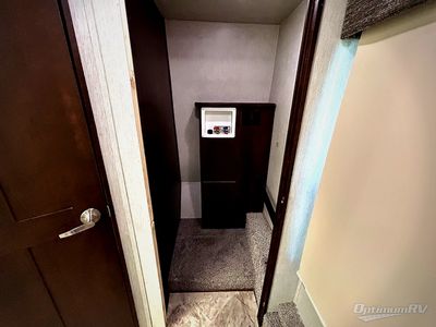 2019 Heartland Landmark - Photo 9