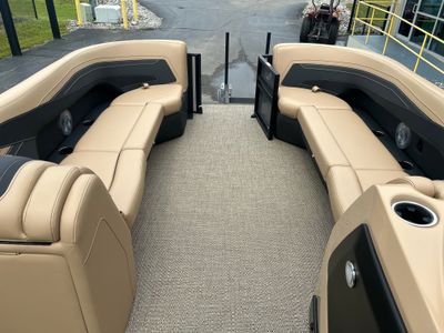 2026 Barletta Cabrio C24M - Photo 2