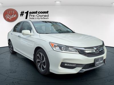 2017 Honda Accord - Photo 3