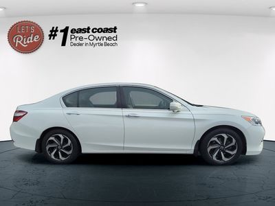 2017 Honda Accord - Photo 4