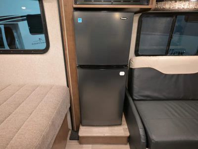 2019 Winnebago FUSE — photo 19 view