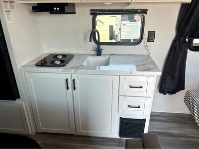 2026 Jayco Jay Flight SLX - Photo 9
