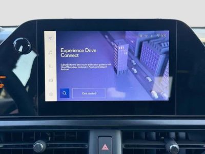 2025 Lexus UX — photo 31 view