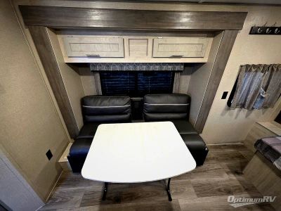 2022 Coachmen Catalina Summit Series 7 — engine compartment view