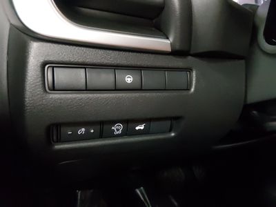 2025 Nissan Rogue - Photo 13