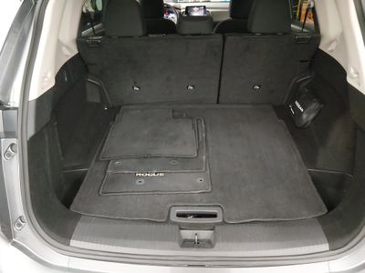 2025 Nissan Rogue - Photo 11