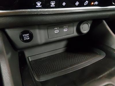 2025 Nissan Rogue - Photo 17