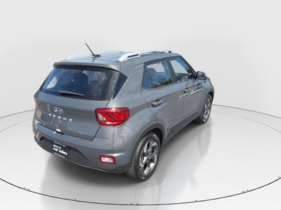 2025 Hyundai Venue — photo 7 view